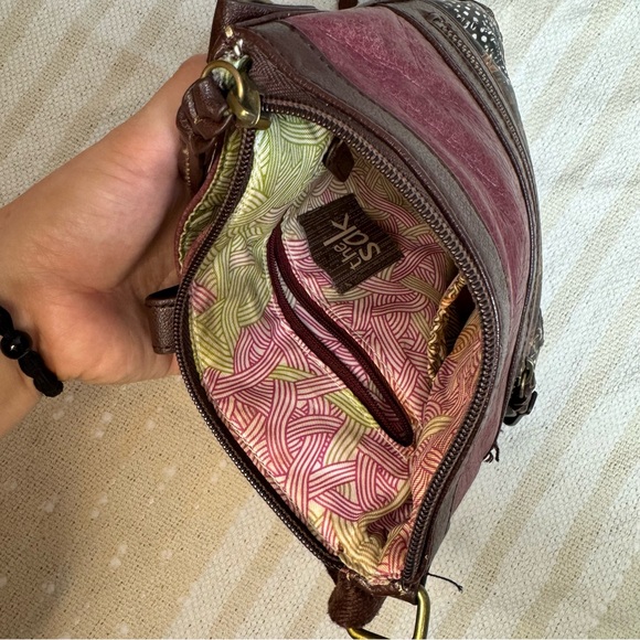 The Sak small leather burgundy & feather boho crossbody purse - Picture 3 of 15